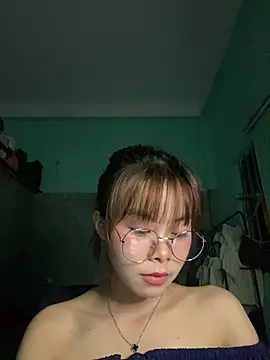Cry sexy online show from May 22, 4:01 pm
