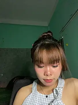 Cry sexy online show from May 26, 2:18 am