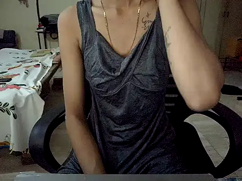 Snapshot of Sexyrossy7 chatting on May 26, 6:04 pm Sexyrossy7 online show from May 26, 6:04 pm