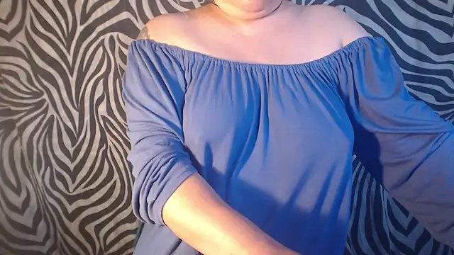 Snapshot of supernipll chatting on May 21, 2:46 pm supernipll online show from May 21, 2:46 pm