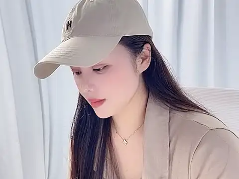 Snapshot of Qingqing19 chatting on May 16, 2:19 am Qingqing19 online show from May 16, 2:19 am