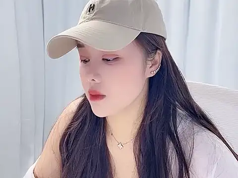 Snapshot of Qingqing19 chatting on May 26, 2:29 am Qingqing19 online show from May 26, 2:29 am