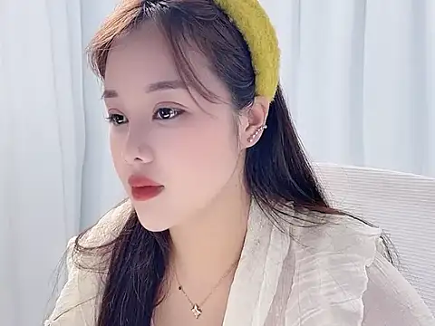 Snapshot of Qingqing19 chatting on May 28, 2:42 am Qingqing19 online show from May 28, 2:42 am