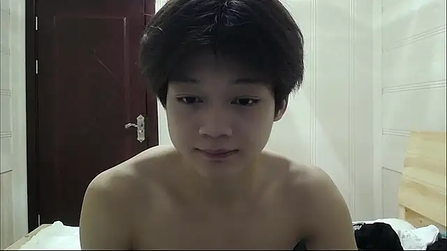 Snapshot of XJ-XIAOXIAO chatting on May 14, 7:42 pm XJ-XIAOXIAO online show from May 14, 7:42 pm