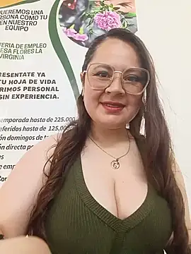 VANESSA  28 online show from May 25, 4:02 pm
