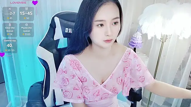 OvObbit  online show from May 18, 9:20 pm
