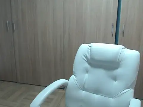 Haileey ross online show from June 1, 11:56 am