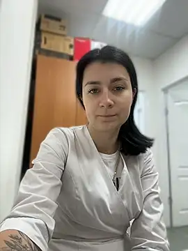 Snapshot of MissElya chatting on June 22, 4:04 pm MissElya online show from June 22, 4:04 pm