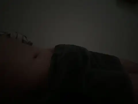 Snapshot of L32__1 chatting on May 30, 8:39 pm L32 1 online show from May 30, 8:39 pm