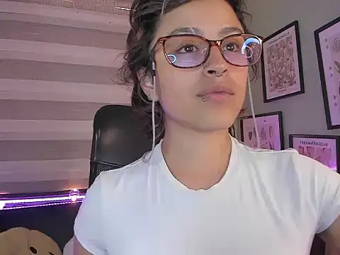 Lusiana   online show from May 15, 12:45 pm