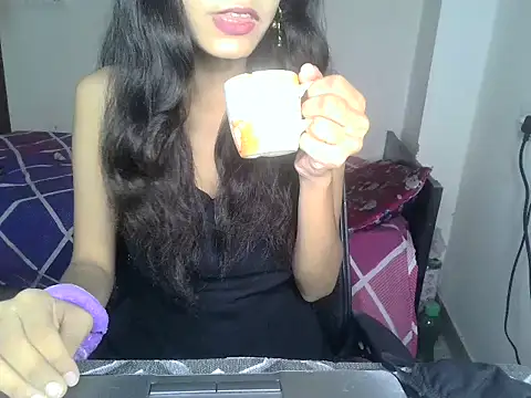 SASSY  BABY  online show from June 30, 6:25 am