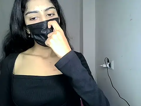 SASSY  BABY  online show from July 6, 5:37 am
