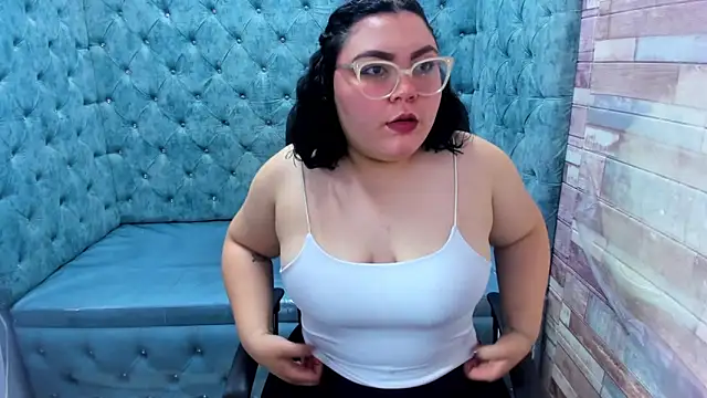 Sweet Nova  online show from May 23, 11:36 am