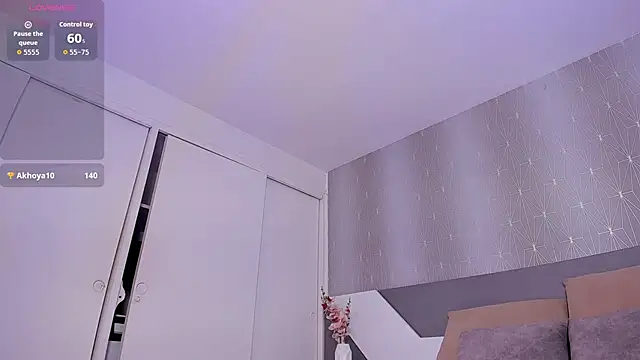Andreaa Clark online show from May 27, 1:57 am