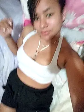 Snapshot of AntonellaMonroew chatting on May 18, 6:58 pm AntonellaMonroew online show from May 18, 6:58 pm
