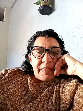 Snapshot of Milena1000 chatting on June 19, 5:06 pm Milena1000 online show from June 19, 5:06 pm