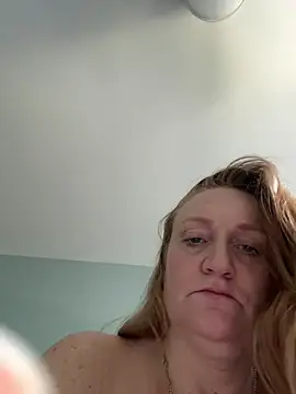 Kellilyn10 online show from July 12, 7:38 pm