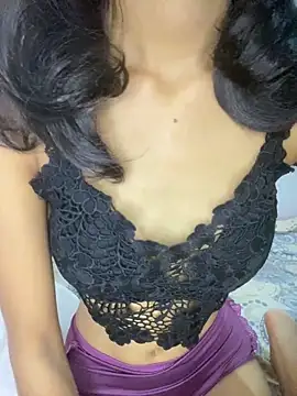 Honey be  online show from June 18, 7:19 am