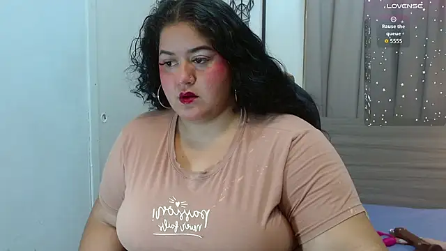 Snapshot of Princess_Xoxo chatting on May 12, 2:30 am Princess Xoxo online show from May 12, 2:30 am