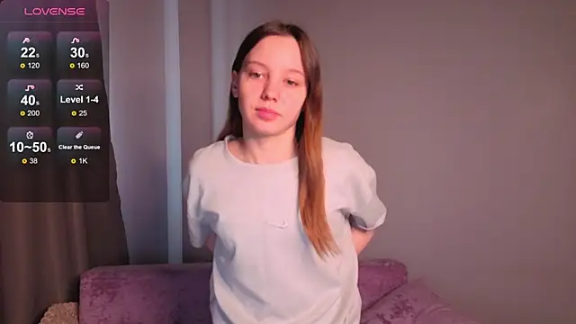 Snapshot of lolytaberry chatting on May 12, 1:36 am lolytaberry online show from May 12, 1:36 am