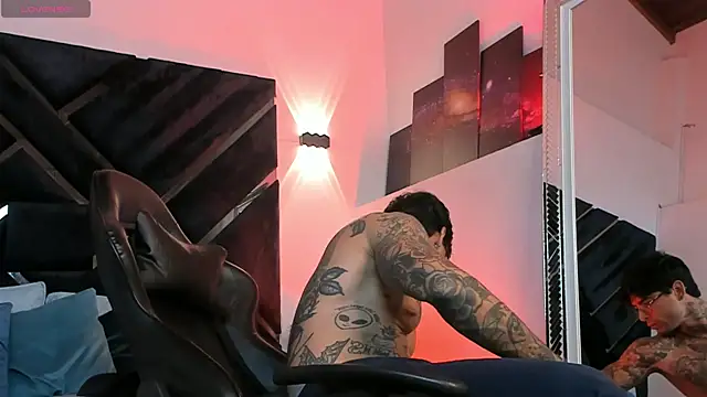 EdoardoJS online show from May 11, 11:13 pm
