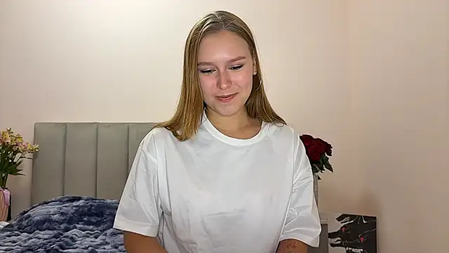 AlisaDreamy online show from May 20, 2:23 pm