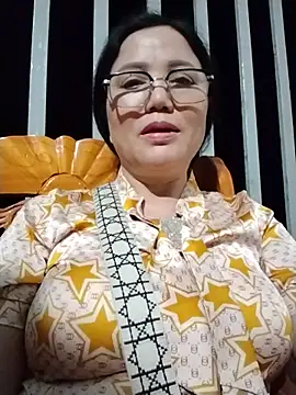 Snapshot of Asian_hotAss chatting on May 9, 3:17 pm Asian hotAss online show from May 9, 3:17 pm