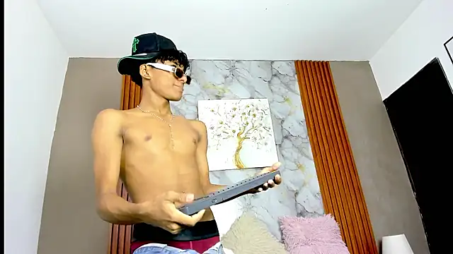 BOUL GUYS online show from May 21, 1:23 am