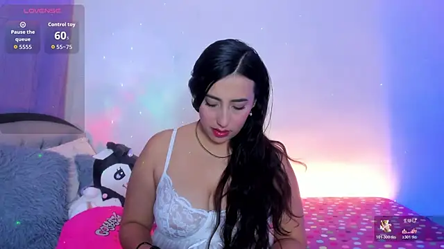 Snapshot of my__aleja chatting on July 13, 3:53 am my aleja online show from July 13, 3:53 am