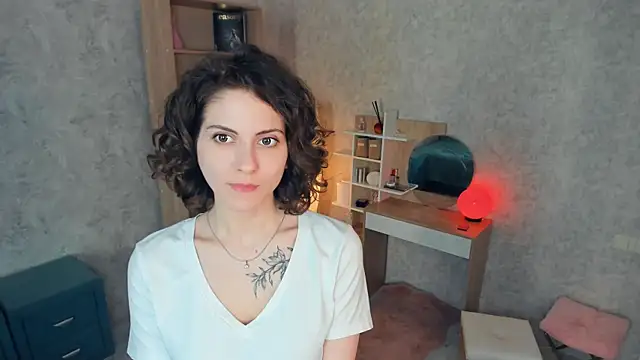 Snapshot of Kimasichka chatting on May 17, 5:38 am Kimasichka online show from May 17, 5:38 am