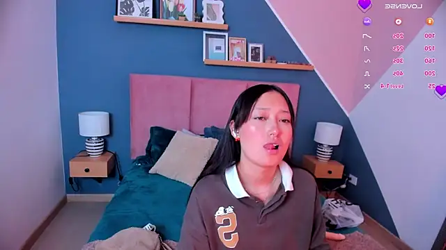 Snapshot of Sammy_Vegaa chatting on June 2, 7:27 pm Sammy Vegaa online show from June 2, 7:27 pm
