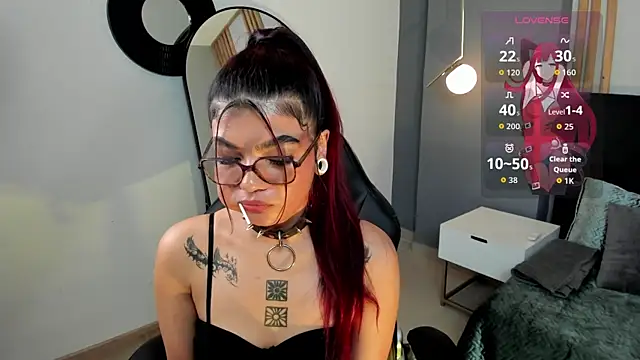 Snapshot of amelie_furtado chatting on July 12, 8:22 pm amelie furtado online show from July 12, 8:22 pm