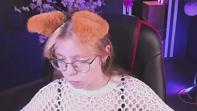 FoxxyyPolly online show from May 26, 5:36 am