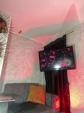 babycharol01 online show from May 13, 7:39 am