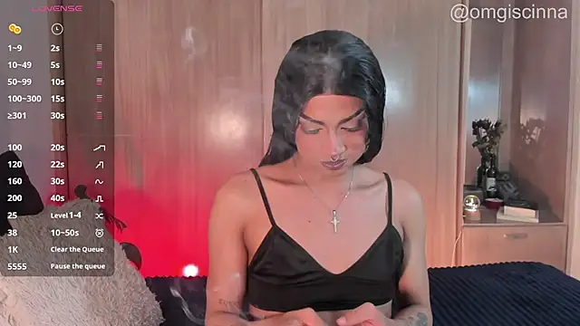 Snapshot of vampy__c1nna chatting on May 17, 7:10 pm vampy c1nna online show from May 17, 7:10 pm