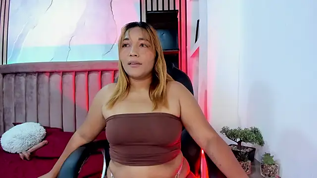 Carlagrey  online show from May 16, 3:36 am