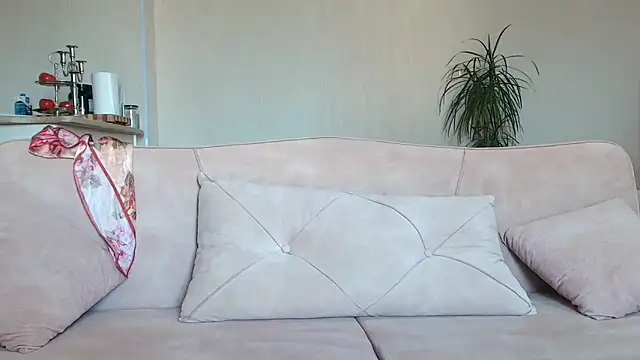 Gargona1 online show from June 7, 4:38 am