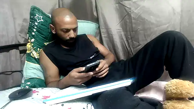 Camodick online show from April 15, 7:58 pm