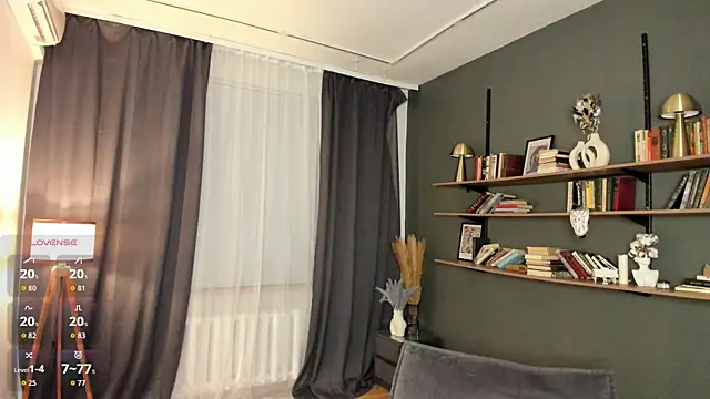 DelorisDetrich online show from May 21, 7:32 pm