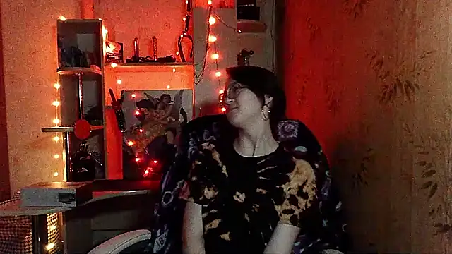 Alessa Kiss online show from May 19, 6:03 pm