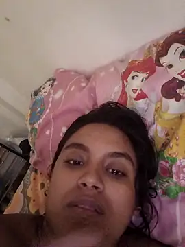 Snapshot of latin_indian chatting on May 10, 7:52 pm latin indian online show from May 10, 7:52 pm