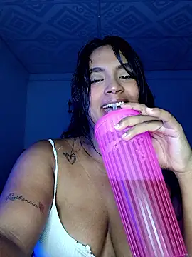 Snapshot of latin_indian chatting on May 22, 5:58 am latin indian online show from May 22, 5:58 am