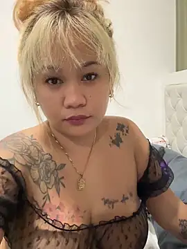 queenmia  ph online show from May 22, 6:46 pm