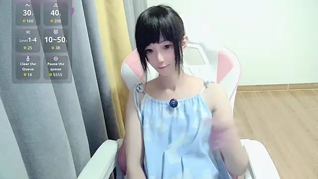 Snapshot of Ooo-Lola chatting on May 22, 12:33 pm Ooo-Lola online show from May 22, 12:33 pm