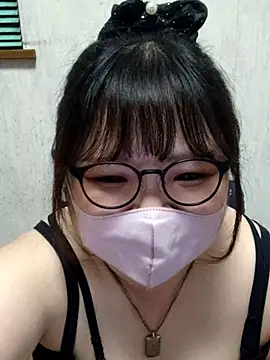 Snapshot of ao_chan_o0 chatting on August 2, 1:42 pm ao chan o0 online show from August 2, 1:42 pm