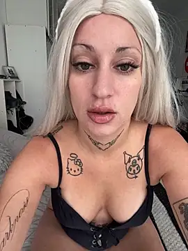 jazzsugarr online show from May 29, 4:38 pm