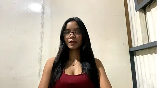 Snapshot of ValeryCatledge chatting on May 25, 2:45 pm ValeryCatledge online show from May 25, 2:45 pm