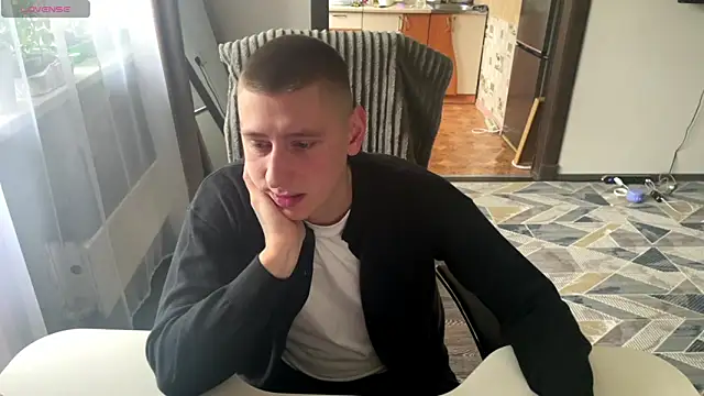 Keksik  online show from May 22, 3:35 am