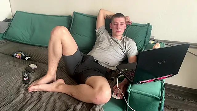 Keksik  online show from June 3, 5:21 am