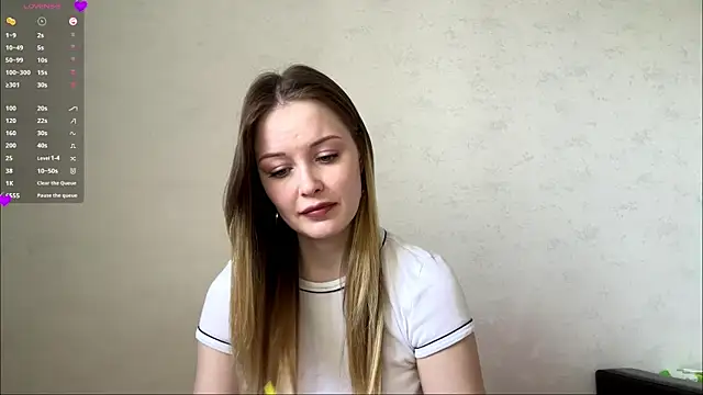 Snapshot of MarryMurietto chatting on May 20, 6:30 am MarryMurietto online show from May 20, 6:30 am